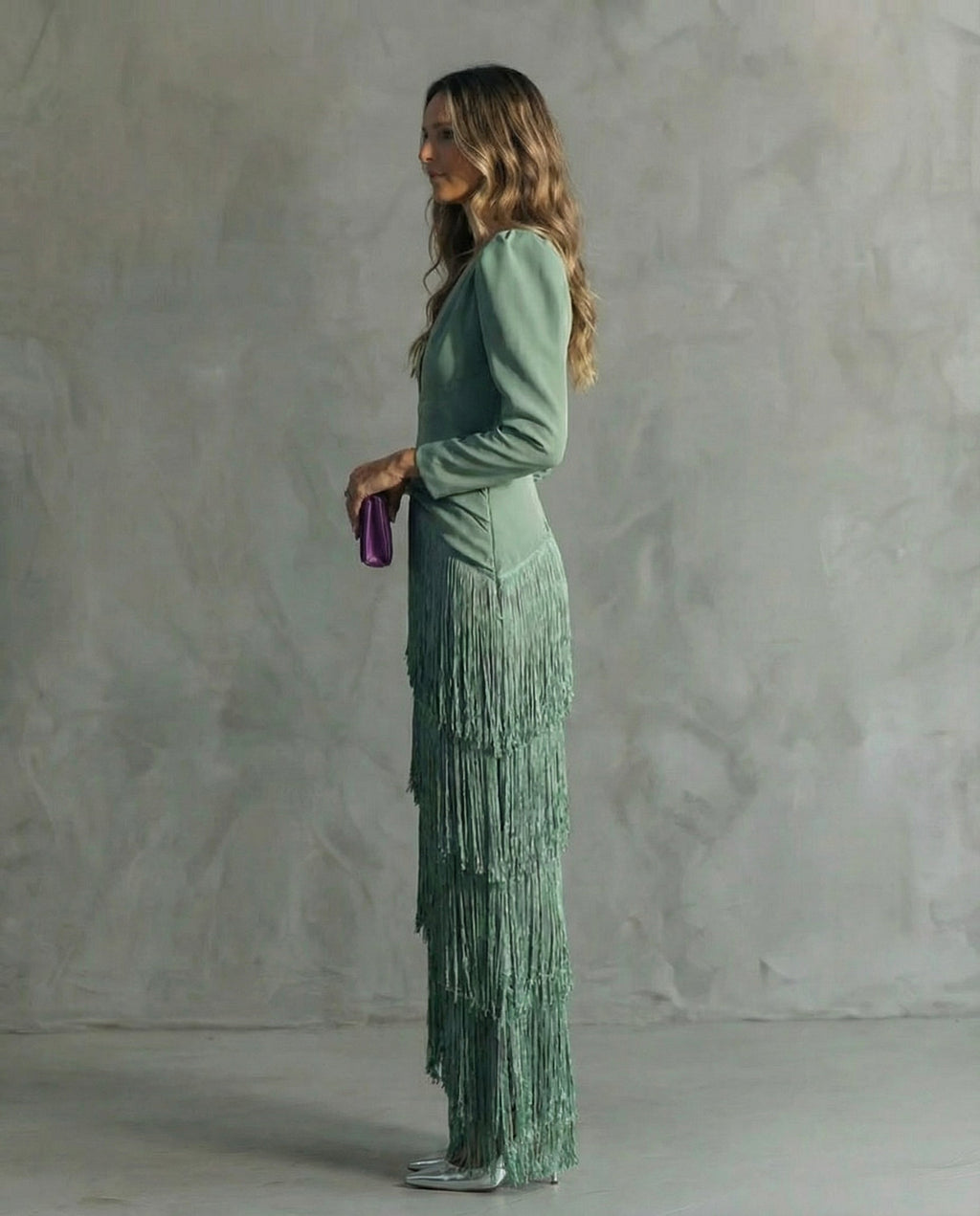 Beatriz | Vestido Largo de Invitada de Invierno con Manga Larga y Flecos