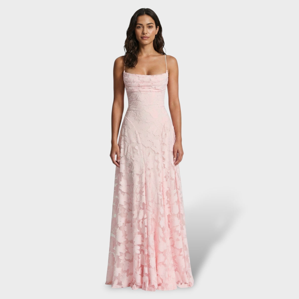 Coral | Vestido Largo de Fiesta de Encaje con Espalda Descubierta